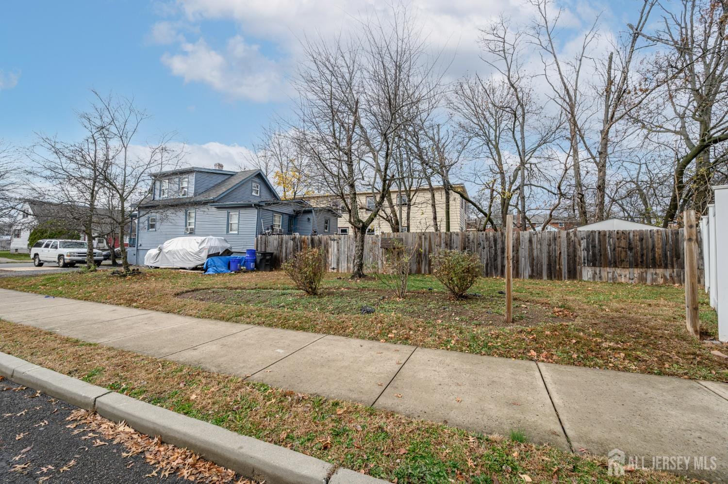 45 Oliver Avenue Image 3