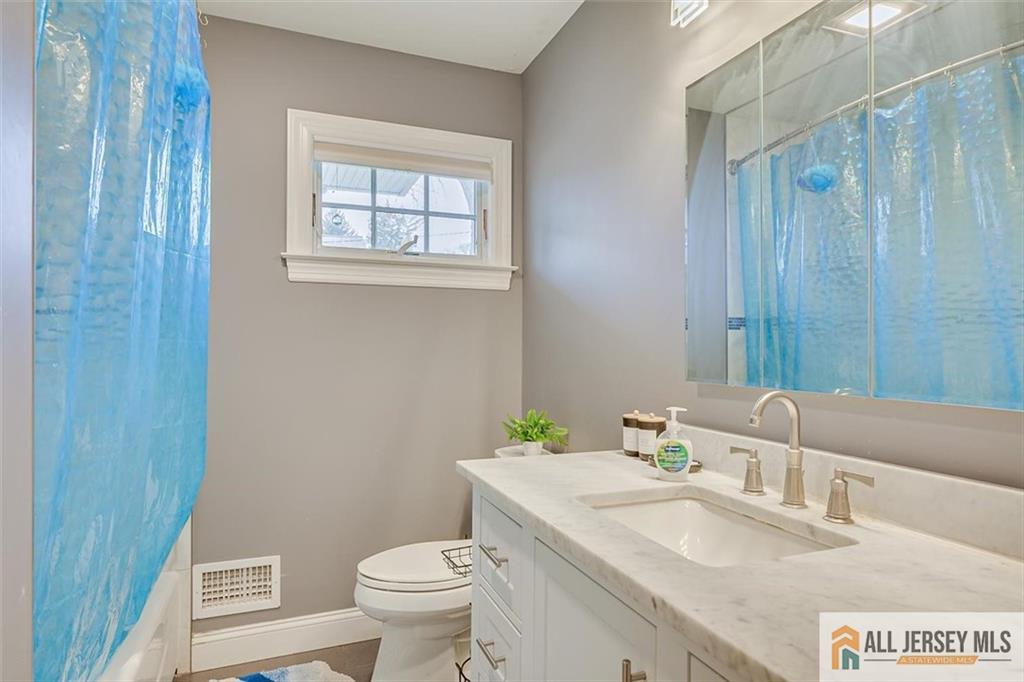 4 Pleasant Place, Metuchen, NJ, 08840 image 18