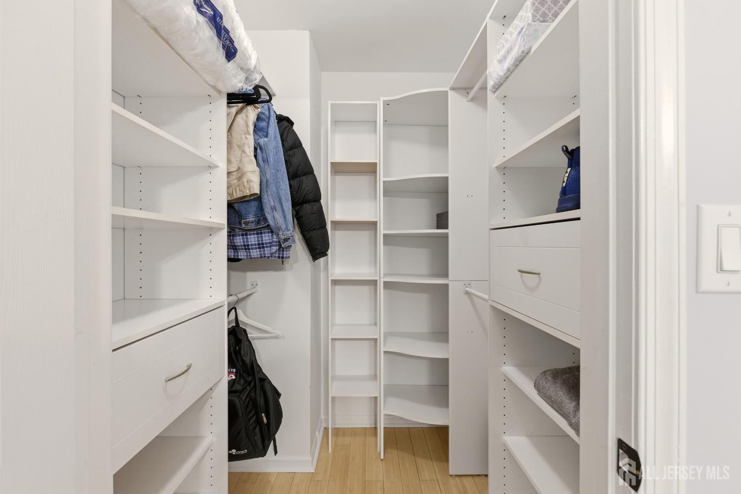 84 Drew Court, Manalapan, NJ, 07726 image 28