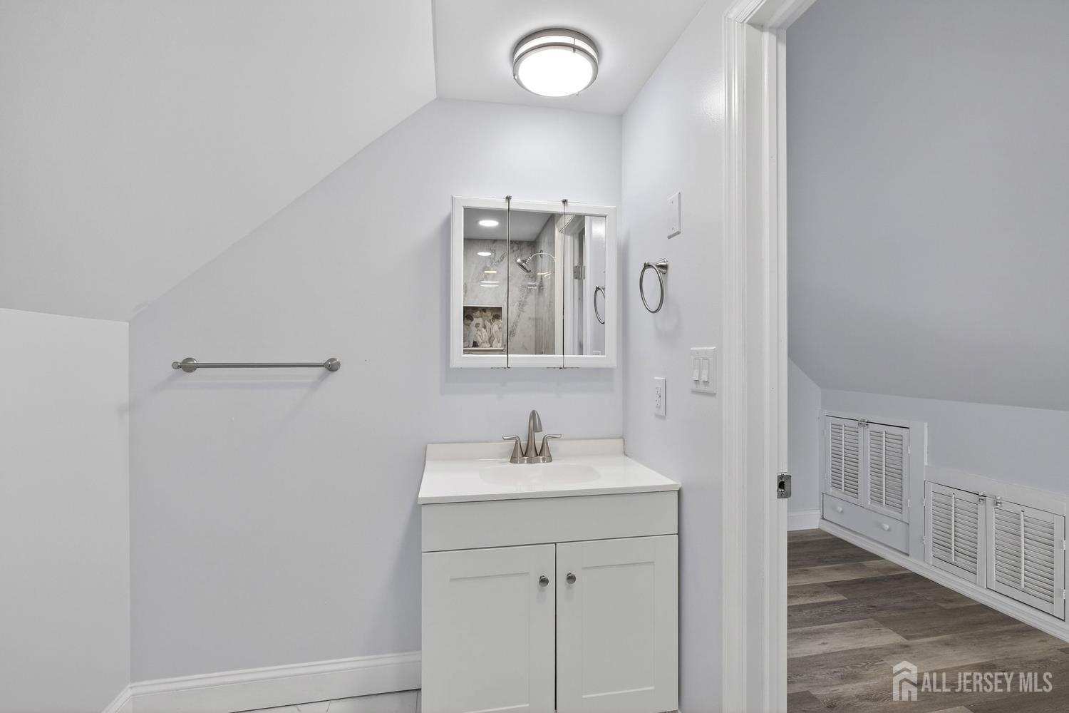 12 N Pennington Road, New Brunswick, NJ, 08901 image 12