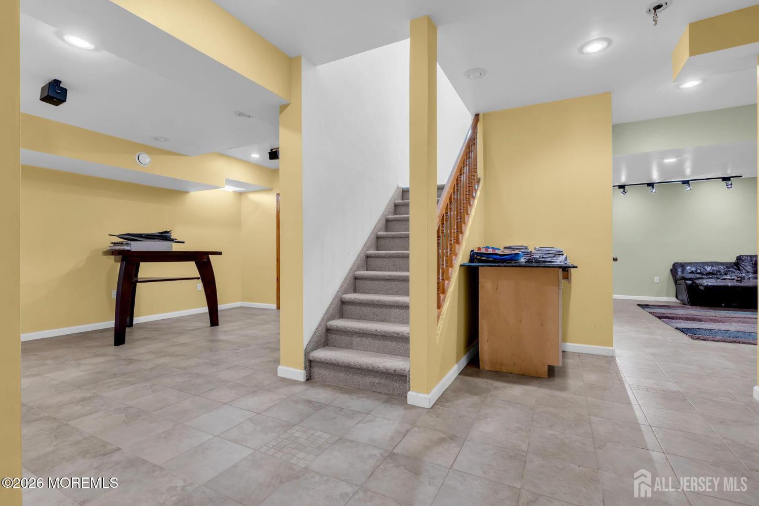 18 Lysbeth Lane, Matawan, NJ, 07748 image 28