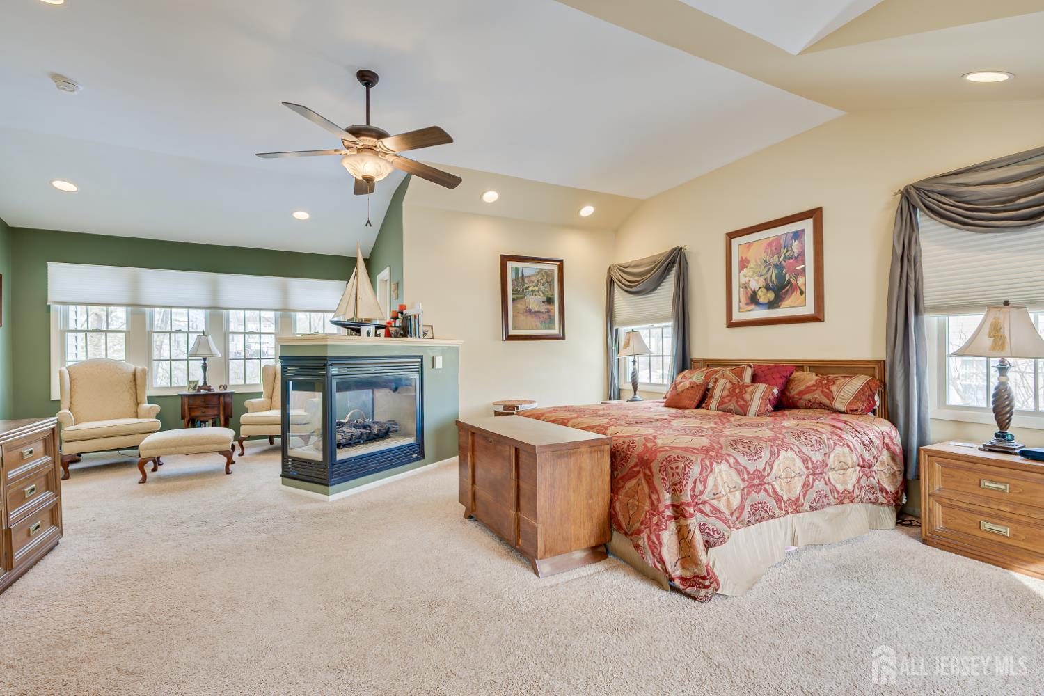 19 Annette Drive, Edison, NJ, 08820 image 29