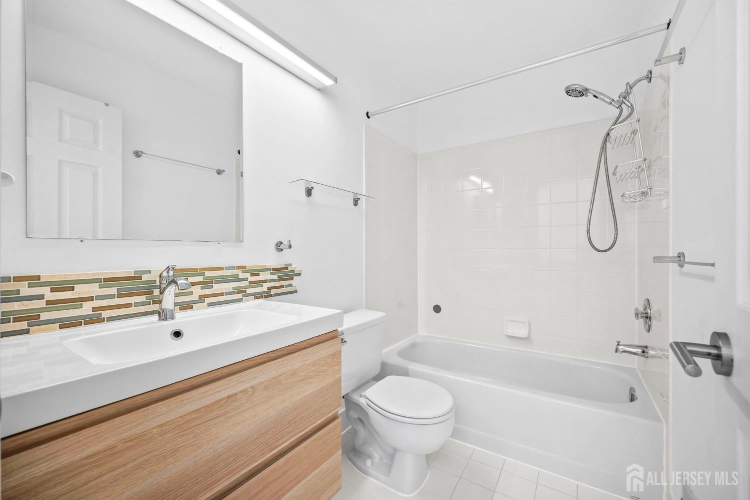 54 N Coriander Drive, South Brunswick, NJ, 08540 image 33