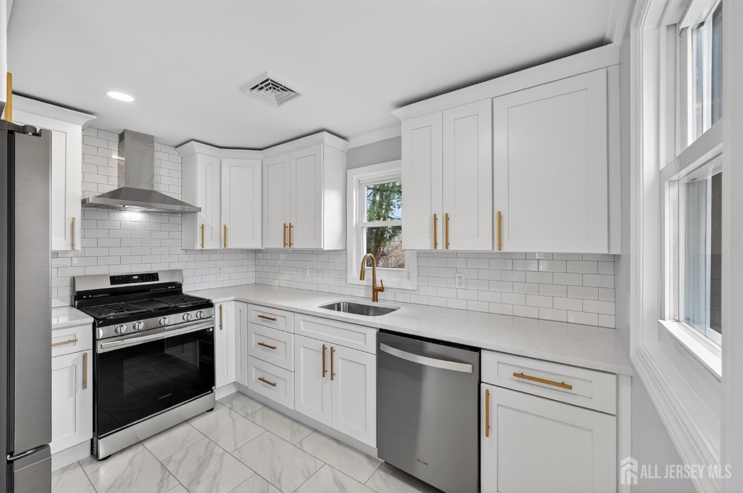 44 Harrison Street, Sayreville, NJ, 08872 image 14