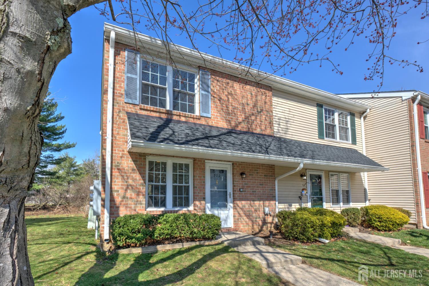 302 Palombi Court Image 2