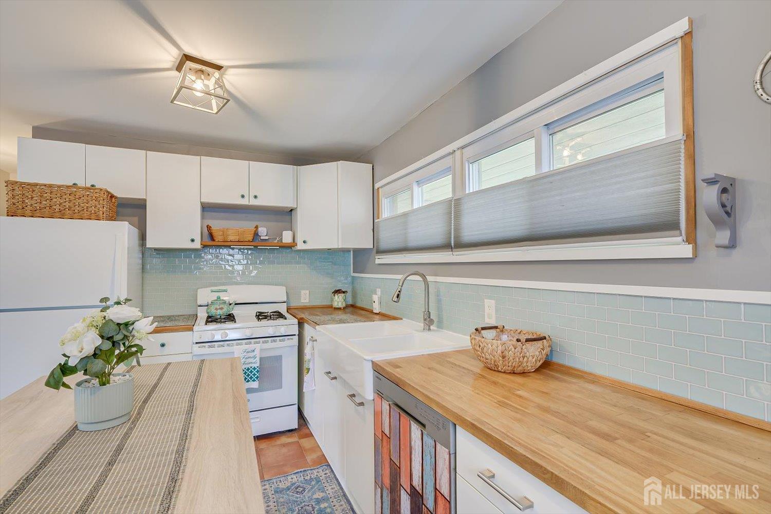 138 Woodland Road, Piscataway, NJ, 08854 image 22