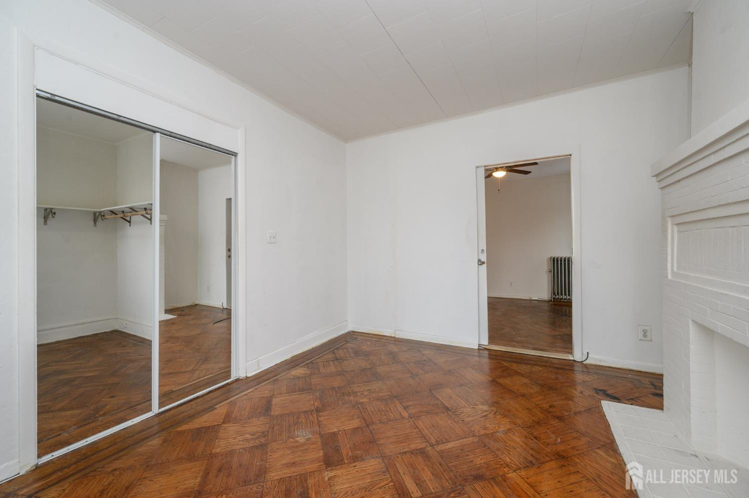 1053 Hunterdon Street, Newark, NJ, 07112 image 20