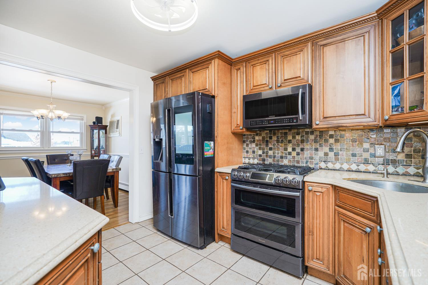 2401 Cooper Street Image 2