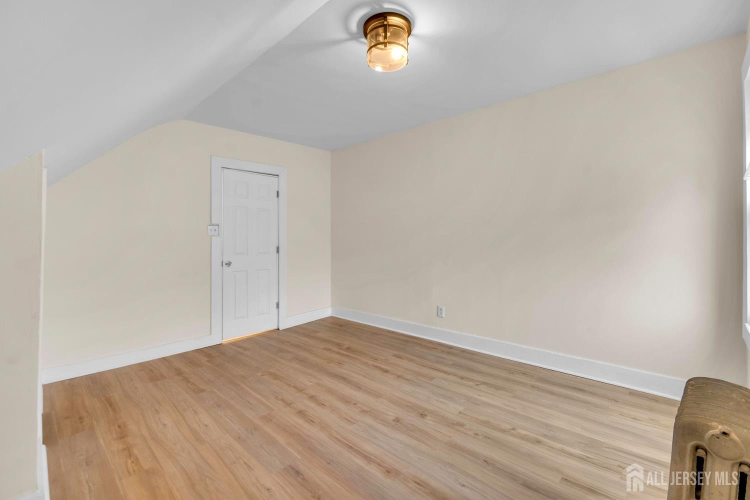 44 Stuyvesant Avenue, Newark, NJ, 07106 image 8