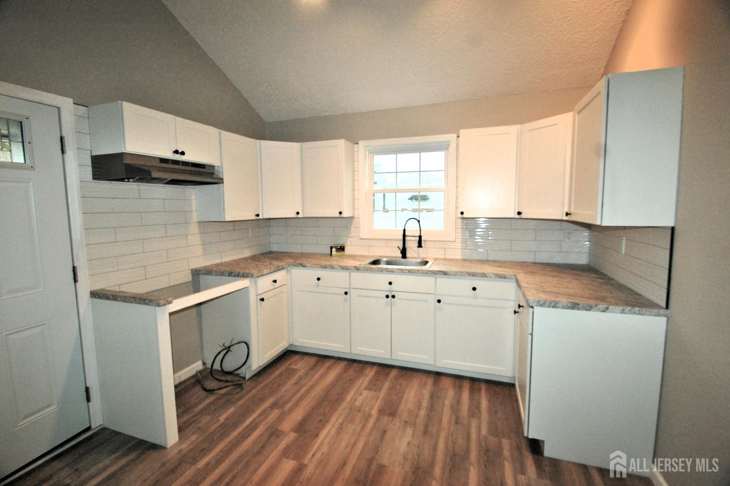 807 6th Street, Union Beach, NJ, 07735 image 27