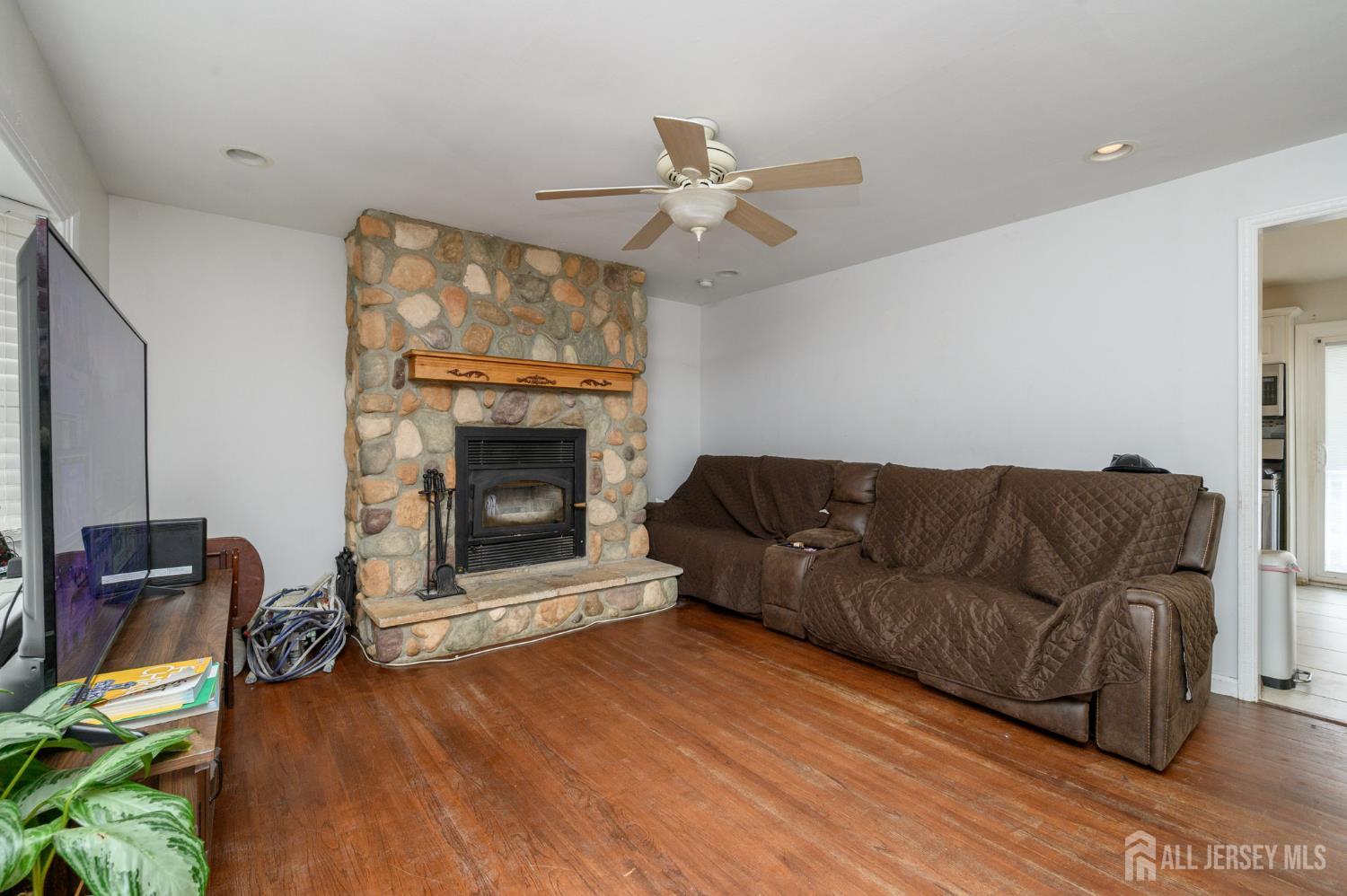 384 Cook Road Image 3