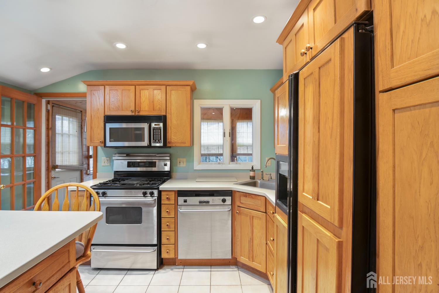 12 Kester Drive, Edison, NJ, 08817 image 12