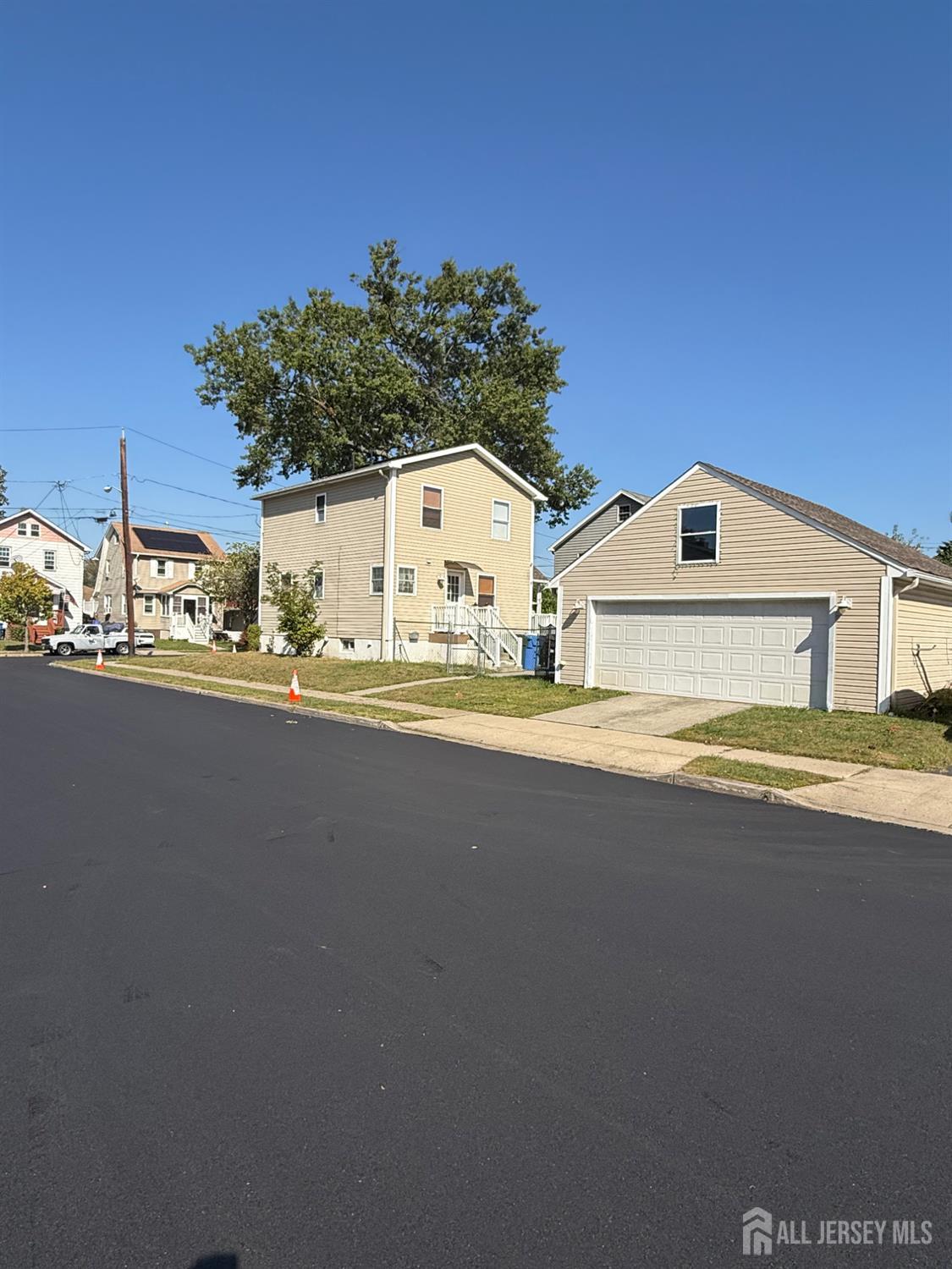 29 Van Buren Street Image 3