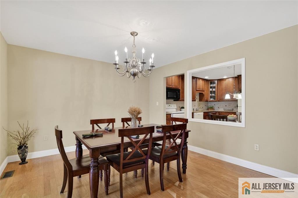 17 George Washington Drive 17B Image 2