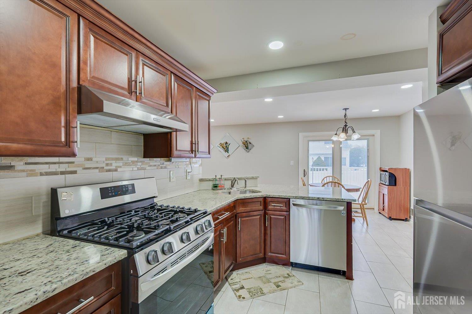 51 Cherrywood Drive, Piscataway, NJ, 08854 image 9