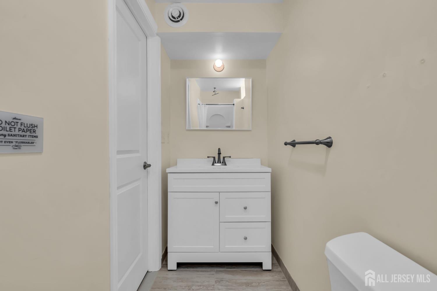 81 N Locust Avenue A, Evesham, NJ, 08053 image 49