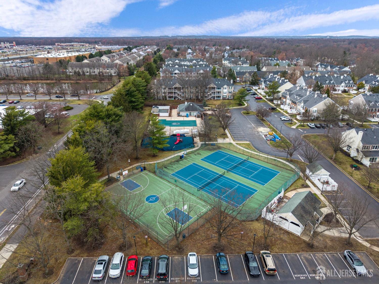 382 Hadleigh Lane, North Brunswick, NJ, 08902 image 28