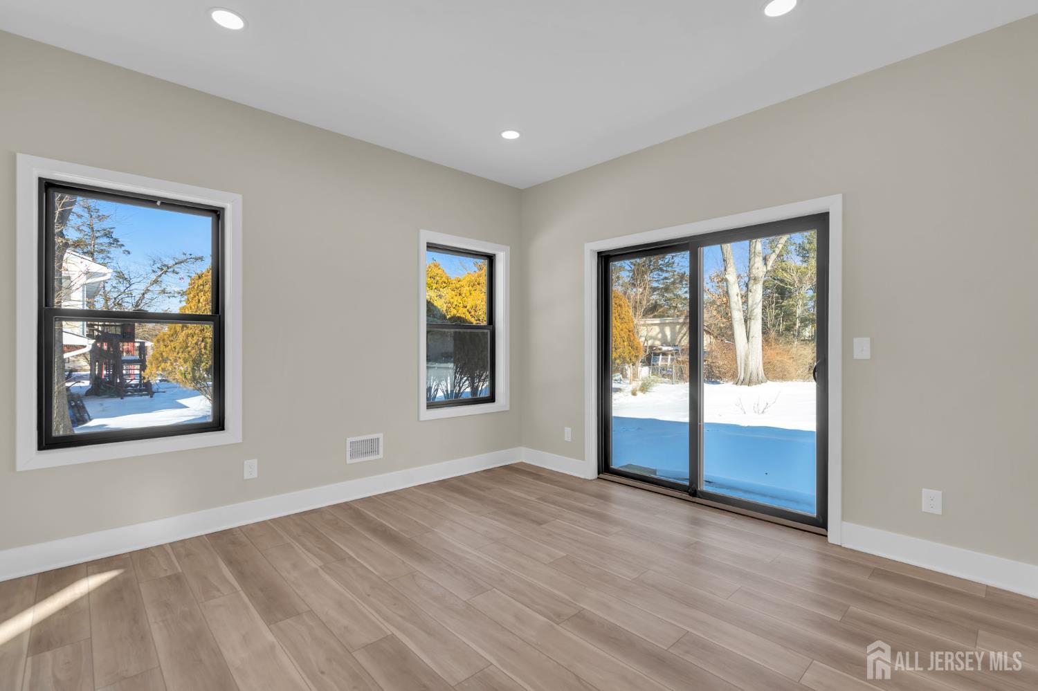 36 Wickley Avenue, Piscataway, NJ, 08854 image 19