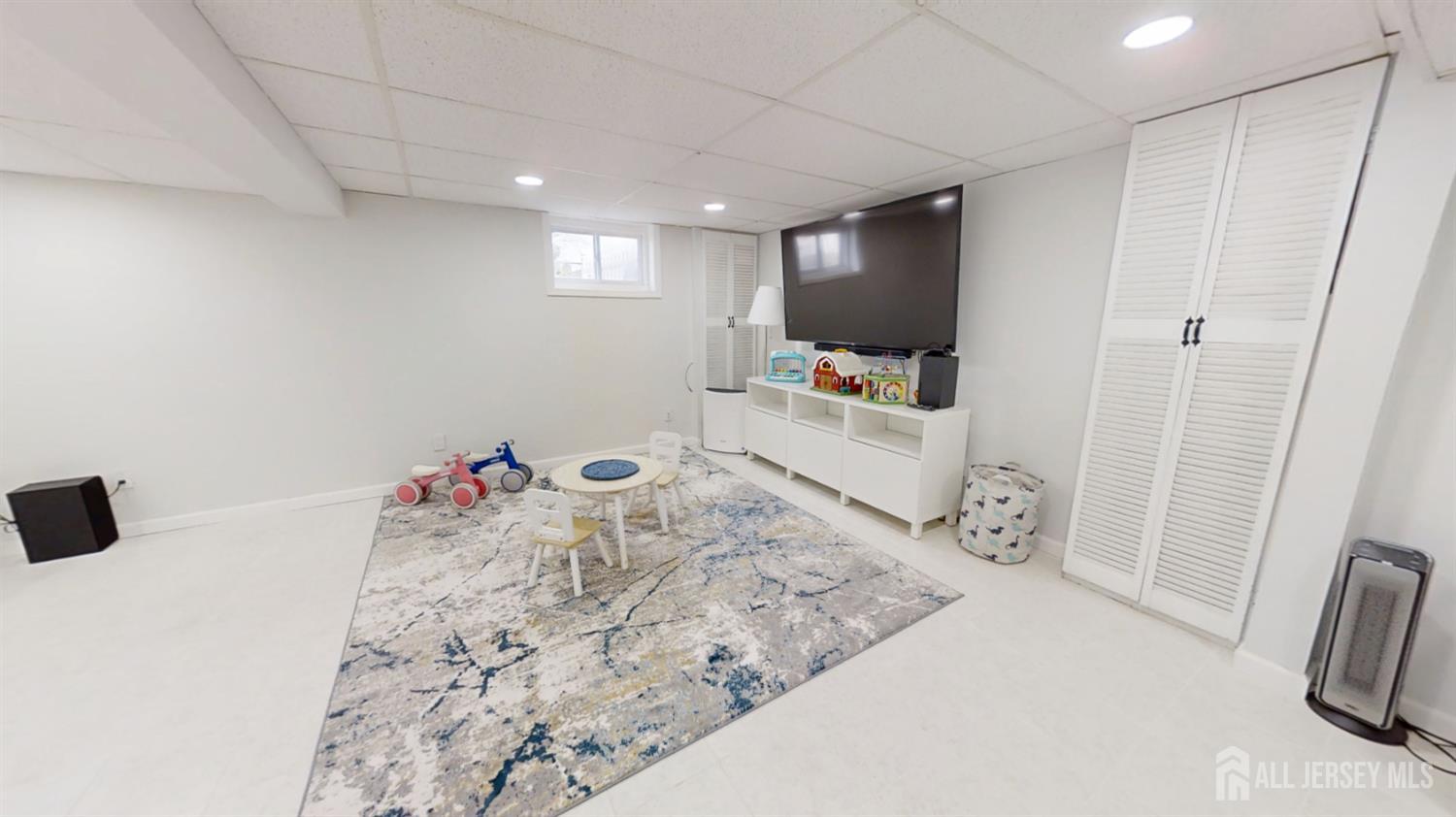 13 Moryan Road, Edison, NJ, 08817 image 27