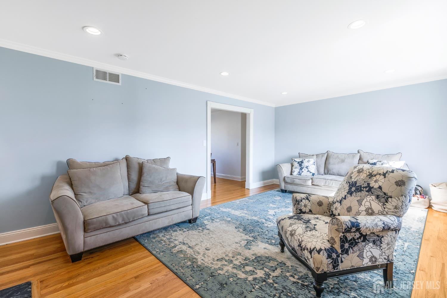 230 Melrose Avenue Image 5