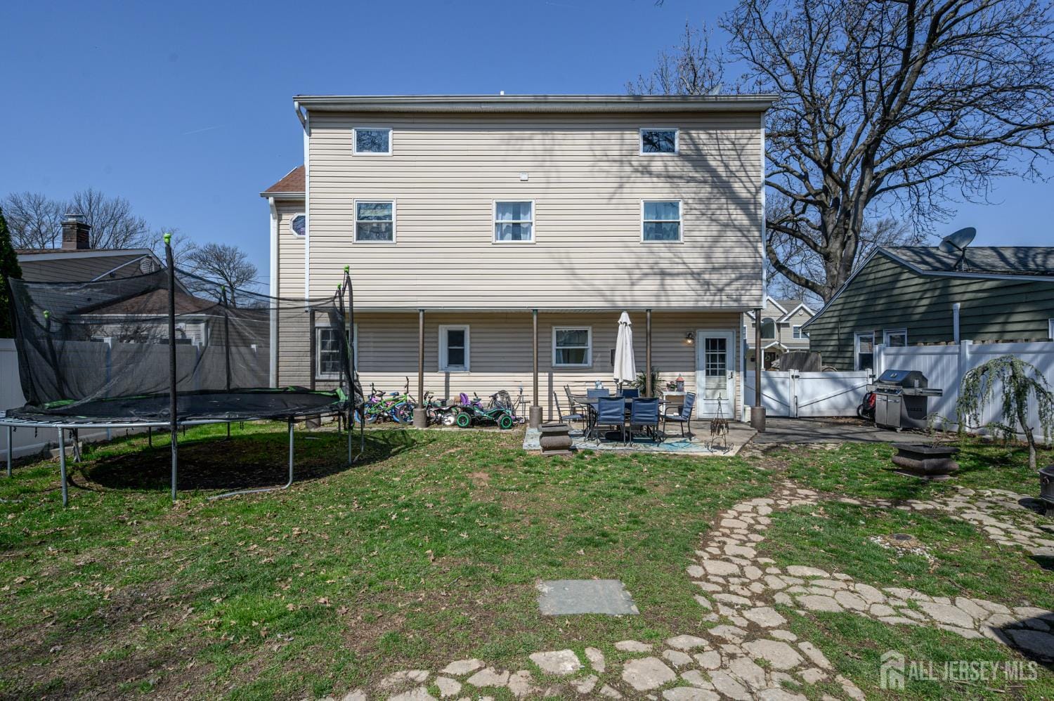 373 Fairview Avenue, Colonia, NJ, 07067 image 27