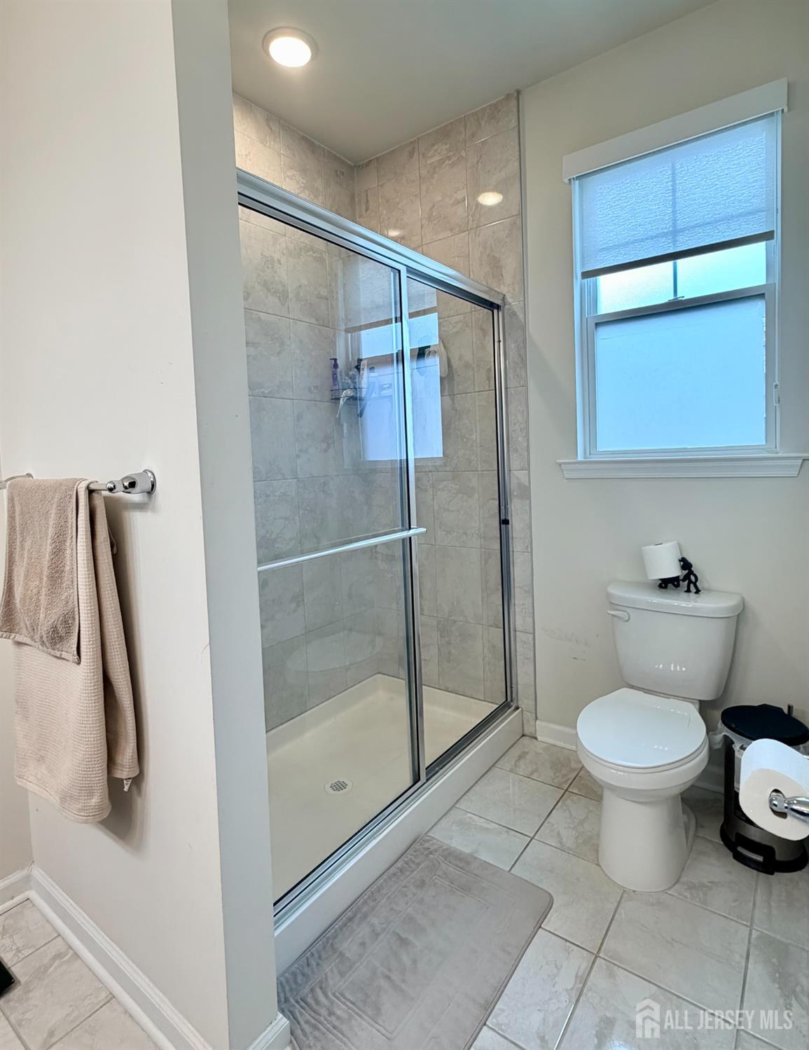 338 South Drive, North Brunswick, NJ, 08902 image 14