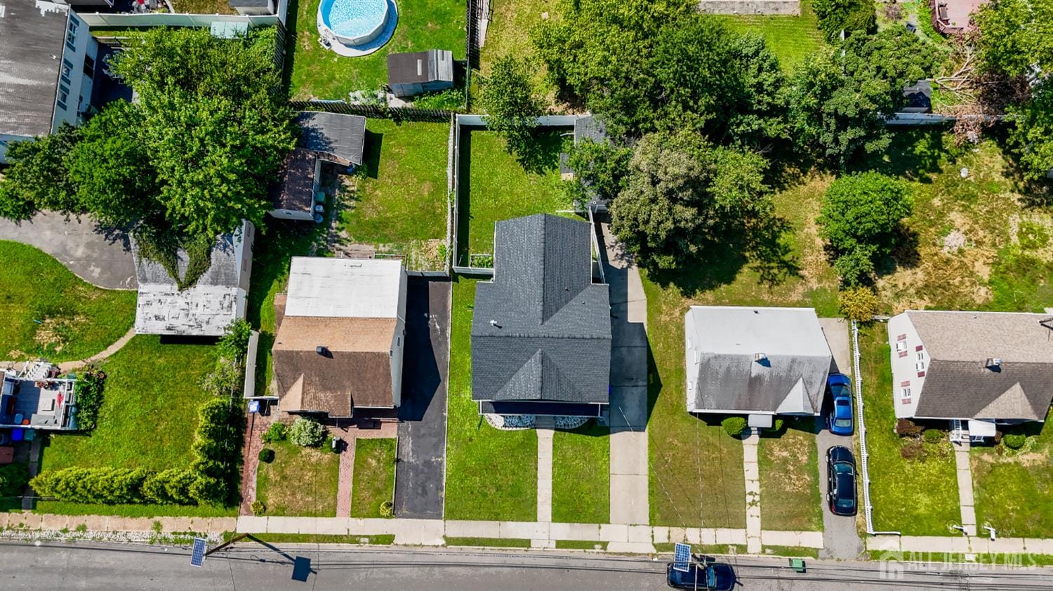 13 Albany Street Image 3