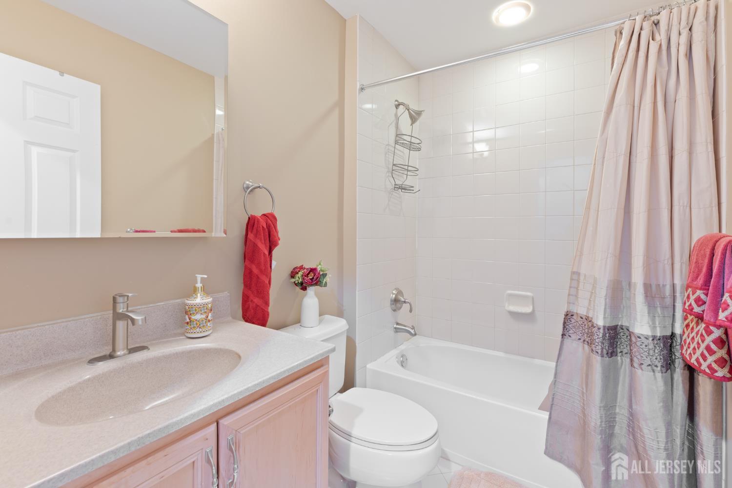 115 Andover Drive, South Brunswick, NJ, 08824 image 21