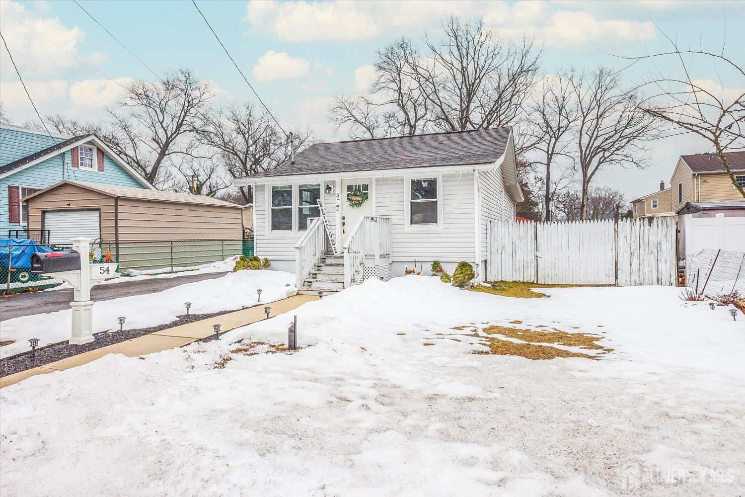 54 Red Bank Road Image 2