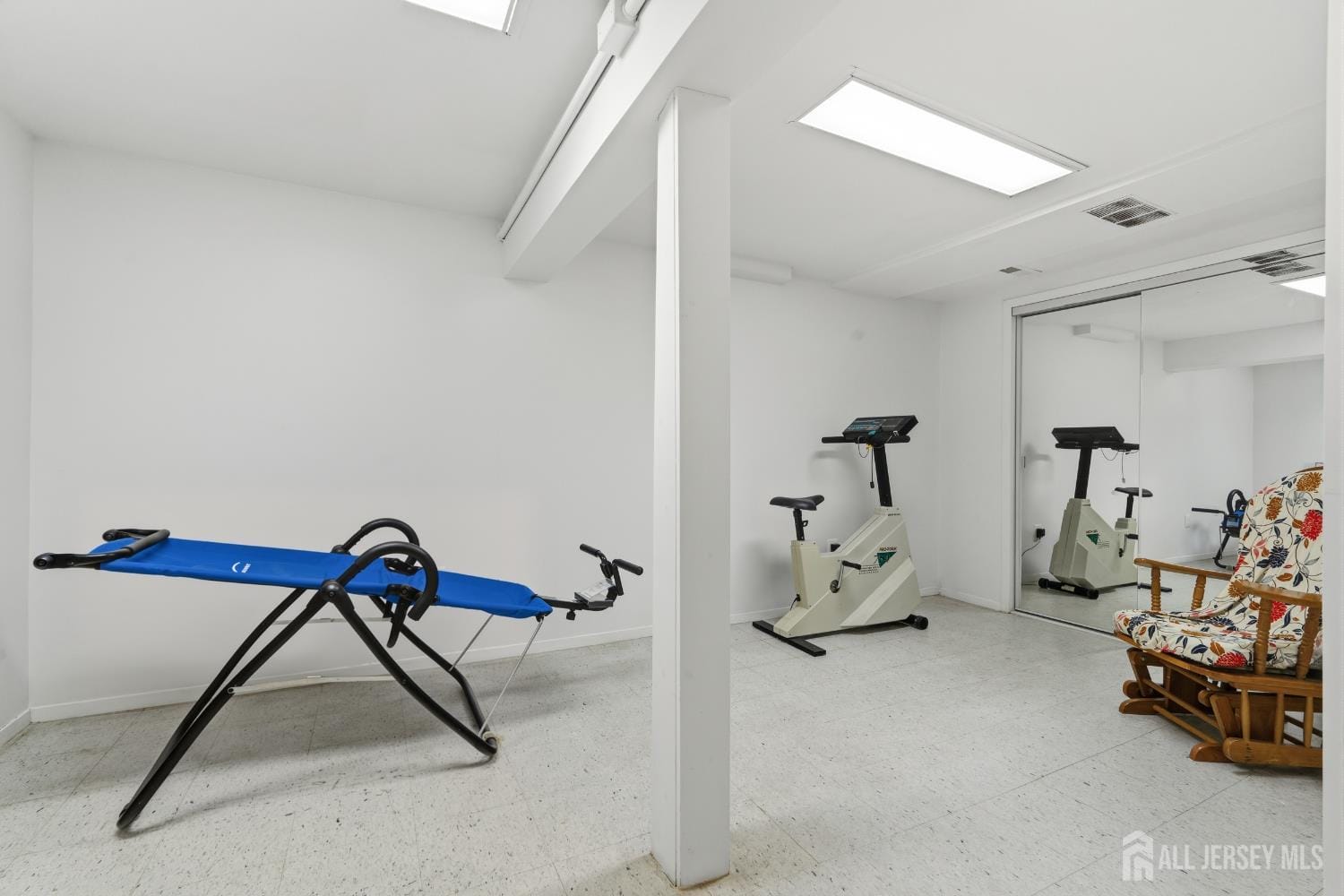 5 Dan Court, Old Bridge, NJ, 08857 image 44