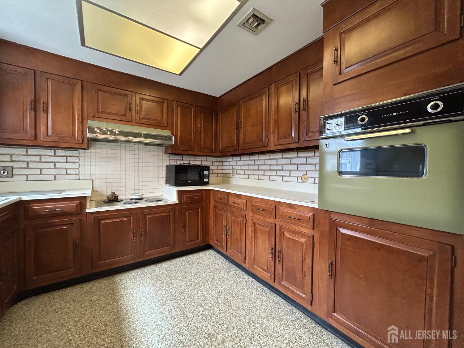 136 Plymouth Lane C, Monroe, NJ, 08831 image 7