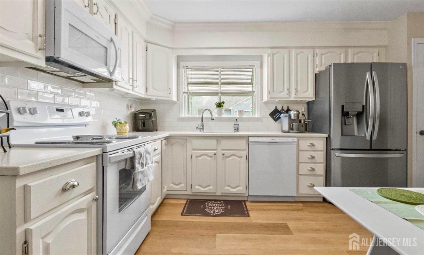 20-C Dorchester Drive, Monroe, NJ, 08831 image 8