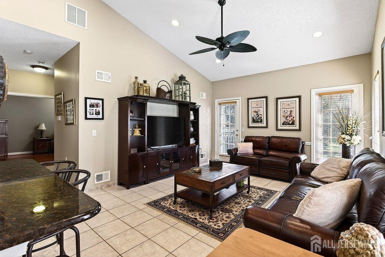 17 Gormley Lane, Monroe, NJ, 08831 image 16