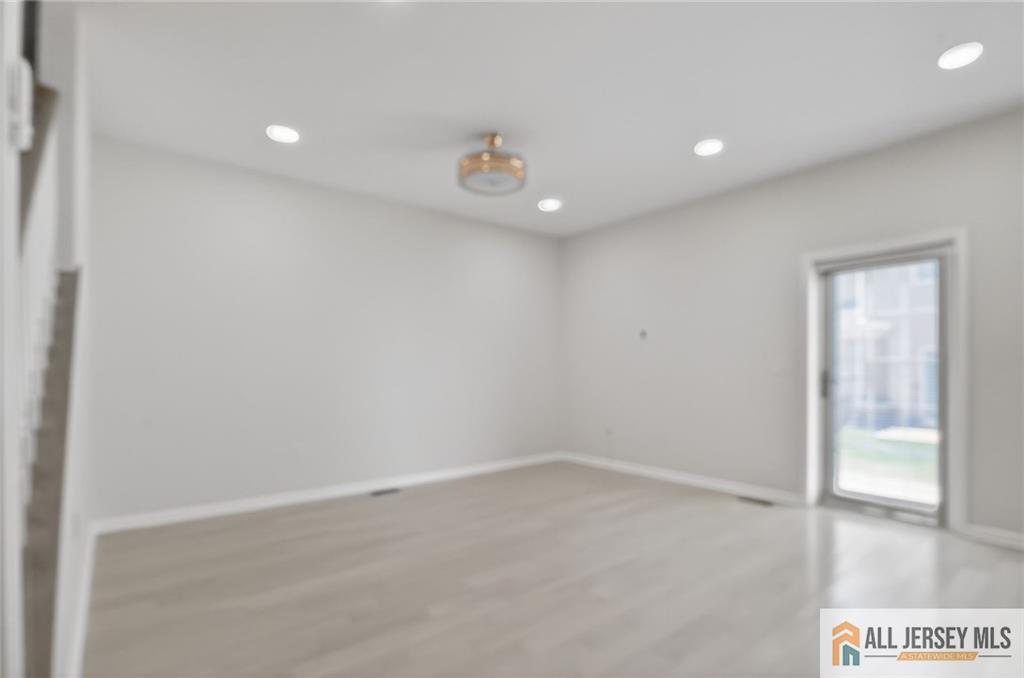 20 Andrews Way, Piscataway, NJ, 08854 image 15