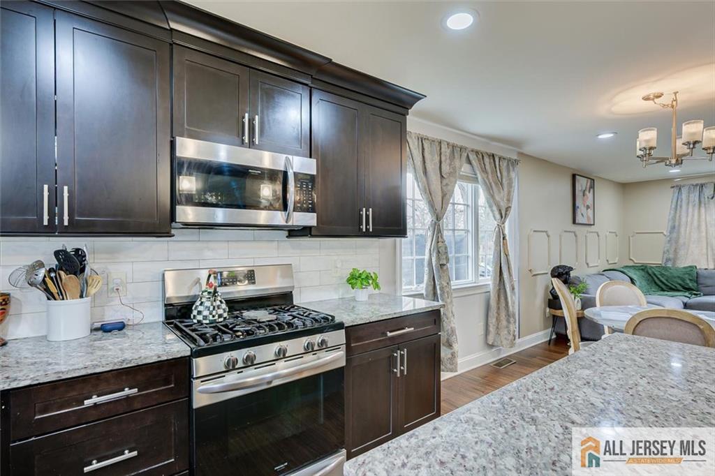 4 Pleasant Place, Metuchen, NJ, 08840 image 12