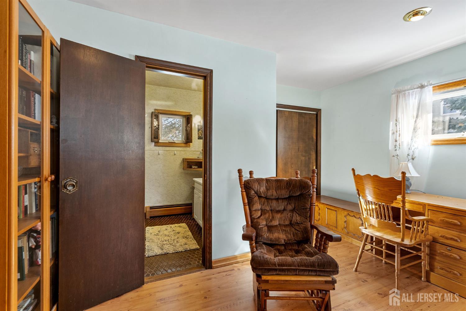 786 Wood Avenue, Colonia, NJ, 07067 image 31