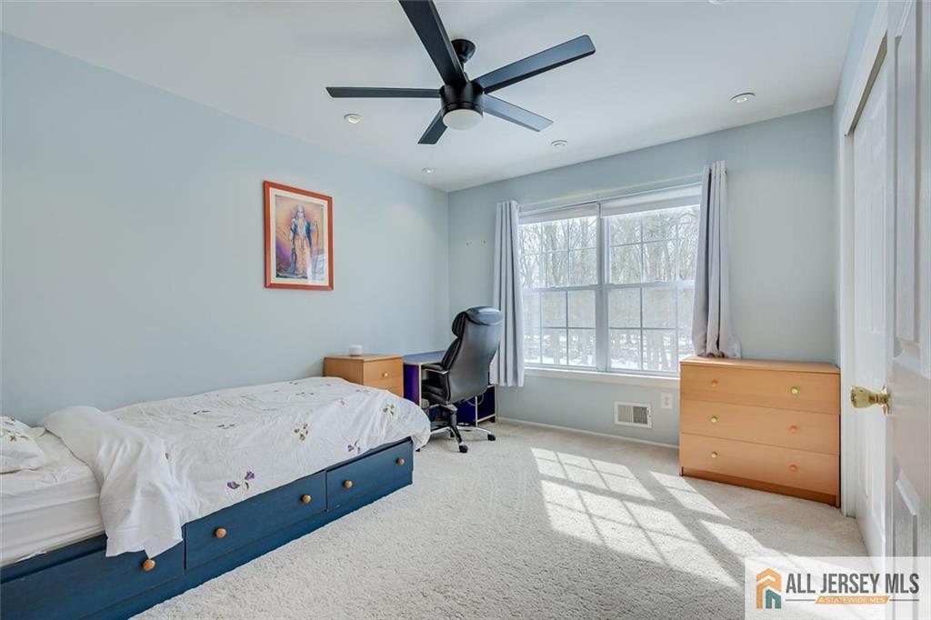 5 Labrador Drive, South Brunswick, NJ, 08824 image 10