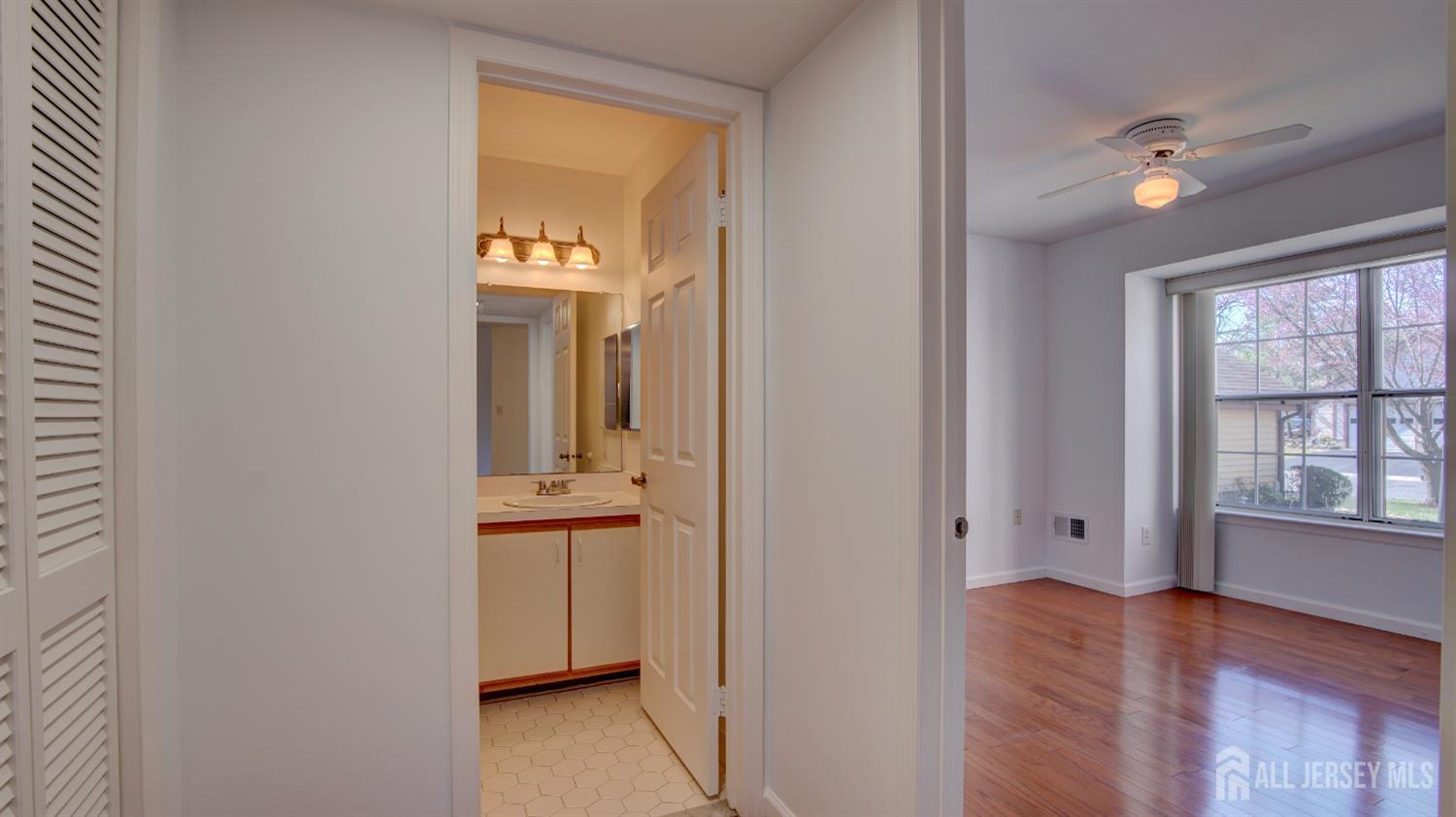 2 Hempstead Drive, Monroe, NJ, 08831 image 26