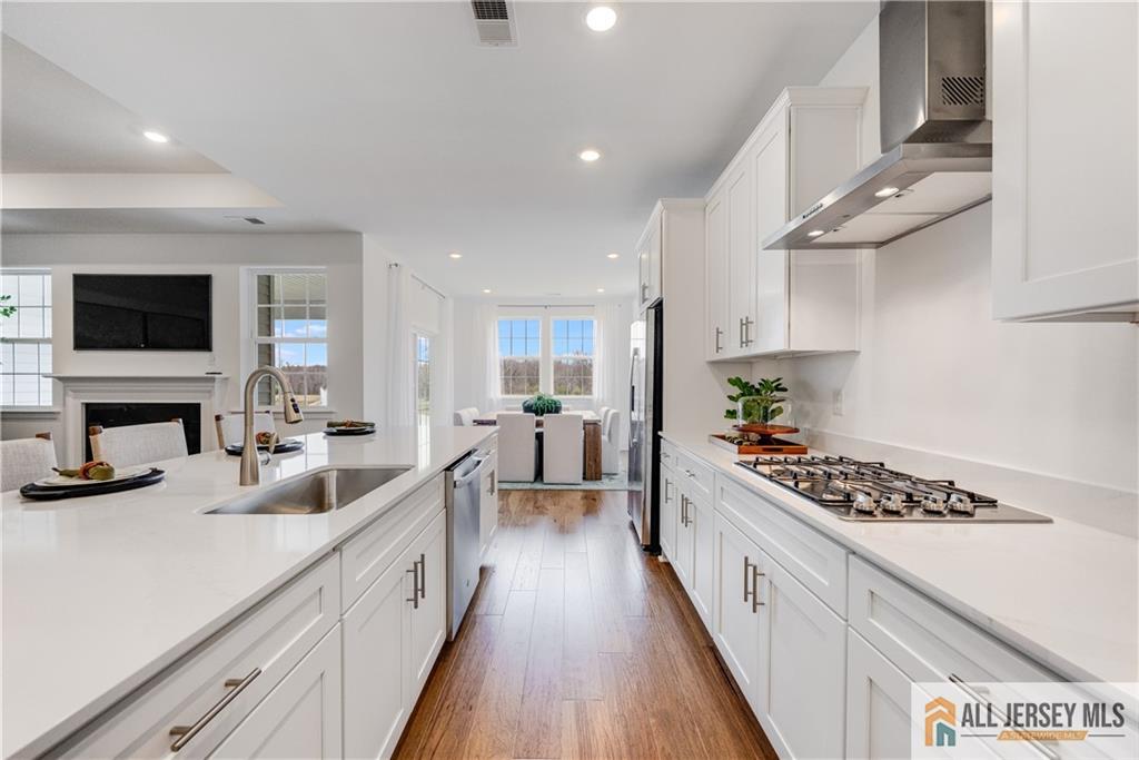 2 Wembley Court, Monroe, NJ, 08831 image 6