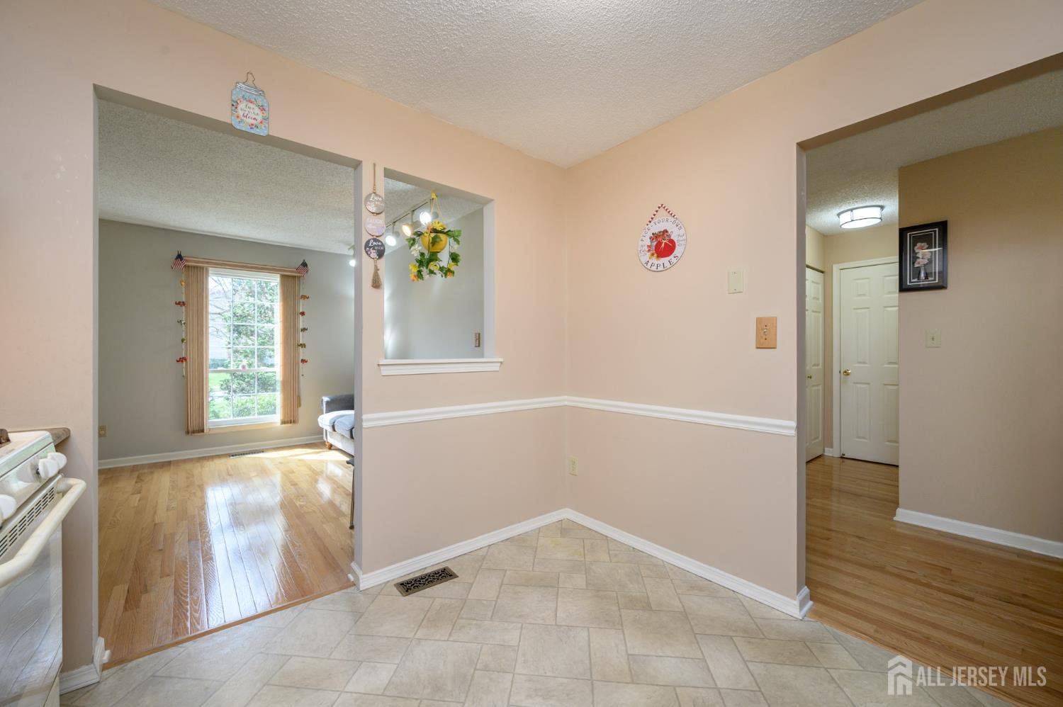 108 Eastwick Court, Hillsborough, NJ, 08844 image 11