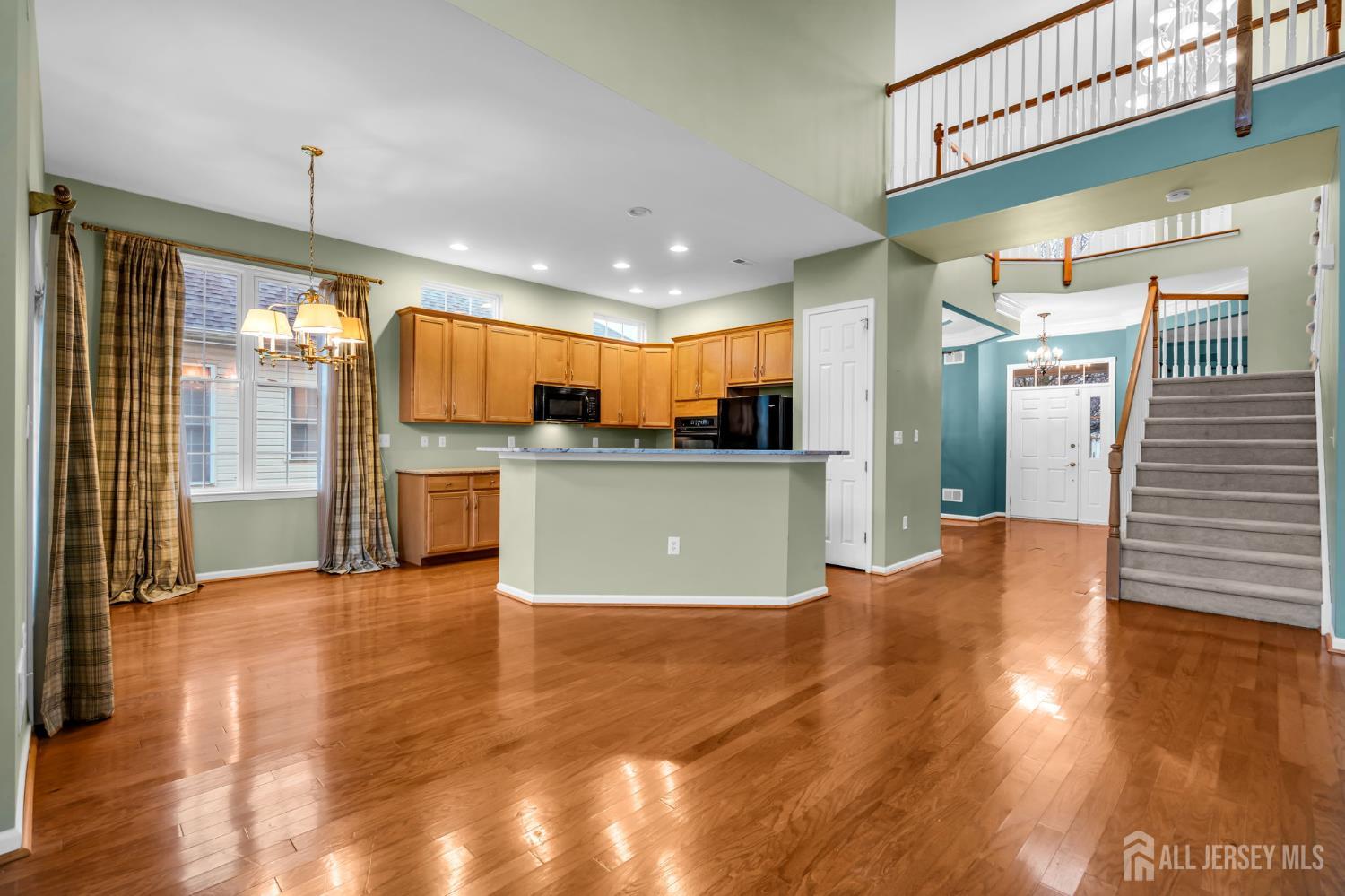 14 Harbor Town Way Image 3