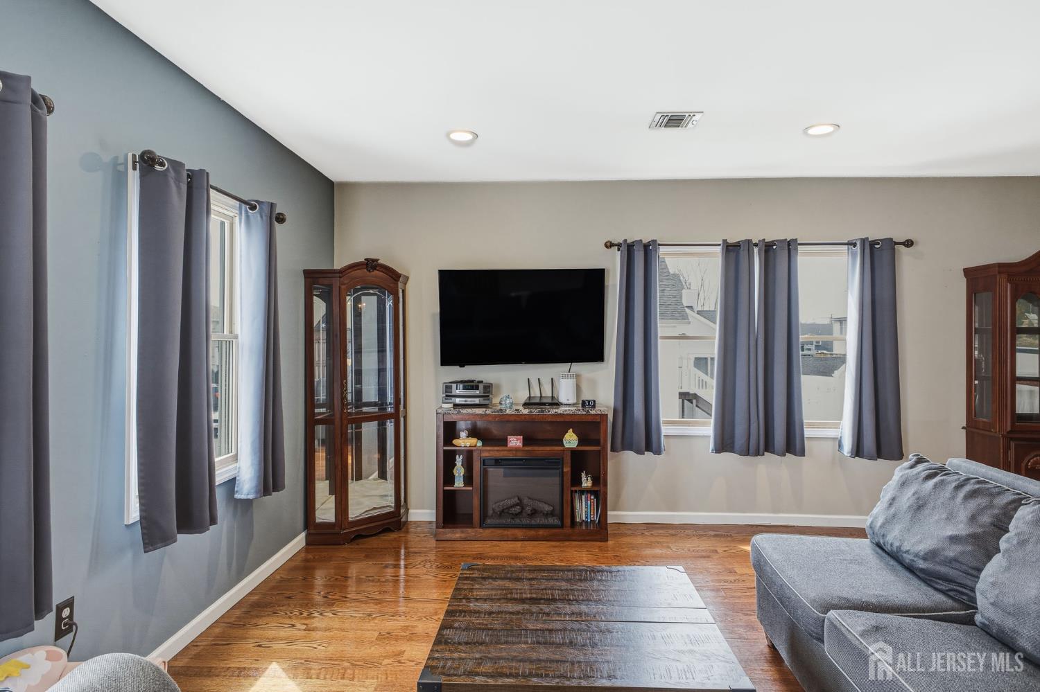 911 Harris Avenue, Union Beach, NJ, 07735 image 7