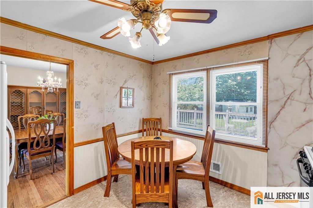 8 Whitehall Avenue, Edison, NJ, 08820 image 11