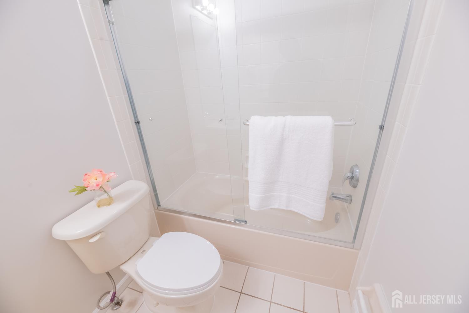 6 Banyan Court, Edison, NJ, 08820 image 35