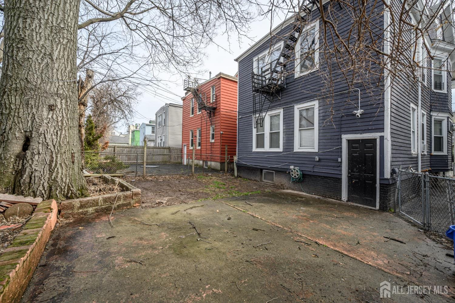 1053 Hunterdon Street, Newark, NJ, 07112 image 42