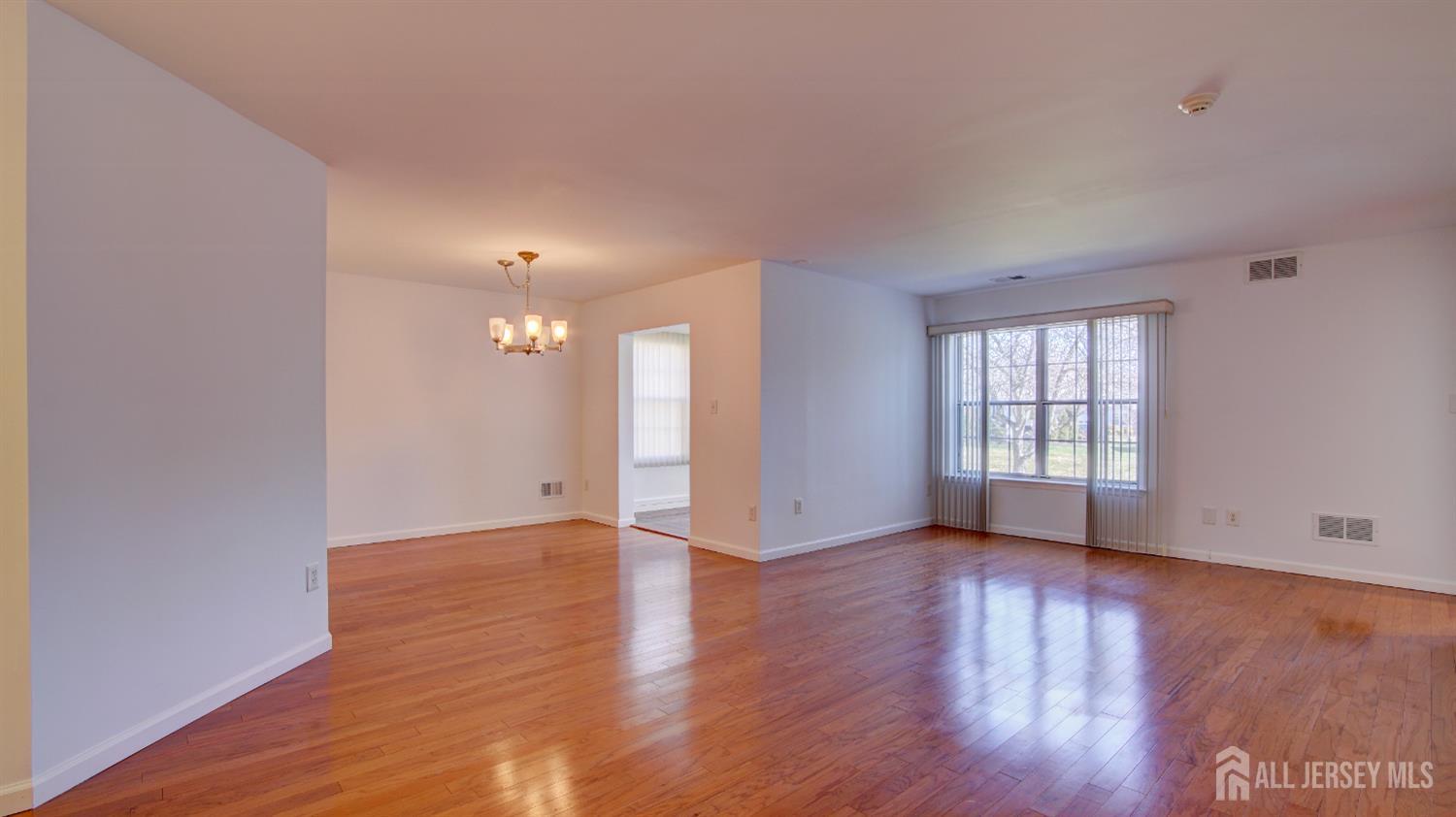 2 Hempstead Drive, Monroe, NJ, 08831 image 7