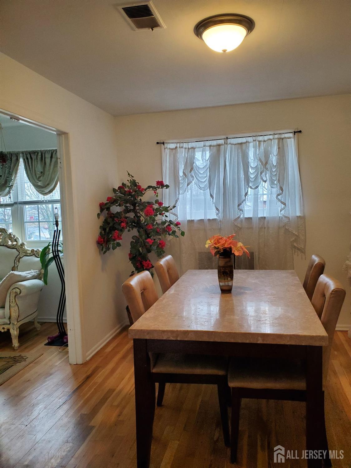 333 College Drive Image 4