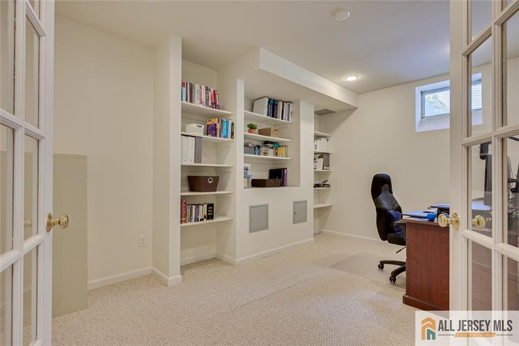 5 Labrador Drive, South Brunswick, NJ, 08824 image 15