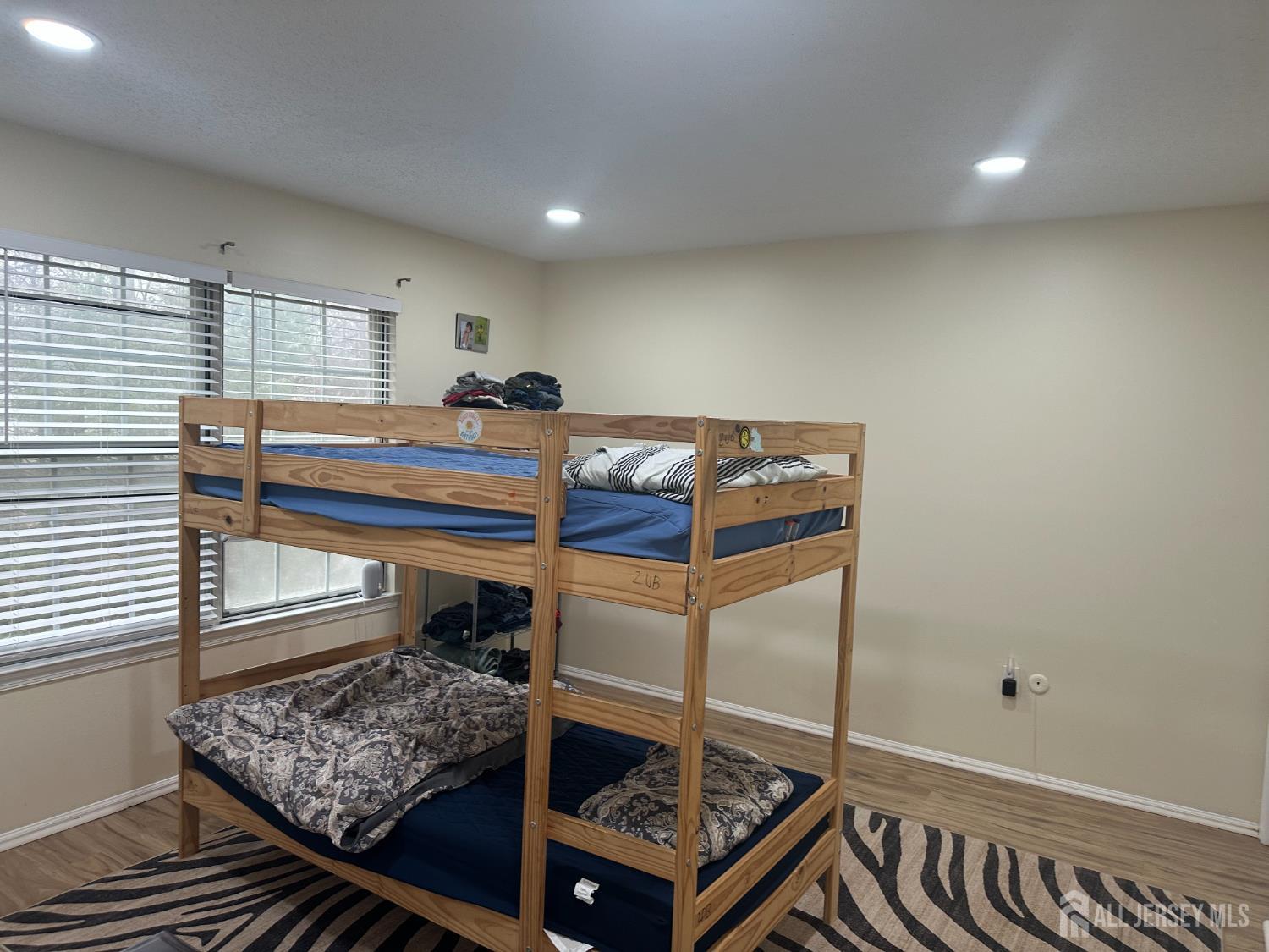 13 Albury Way, North Brunswick, NJ, 08902 image 11