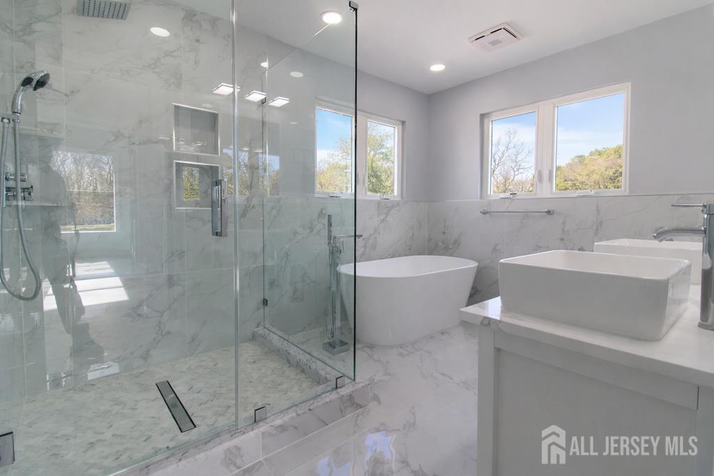 95 Kennedy Avenue, Aberdeen, NJ, 07721 image 25